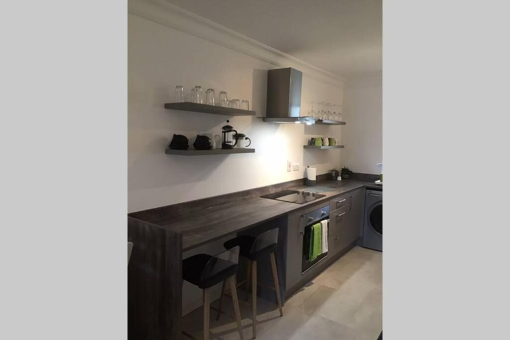 Waterfront Apartment Completely Refurbished 웨스트포트 외부 사진